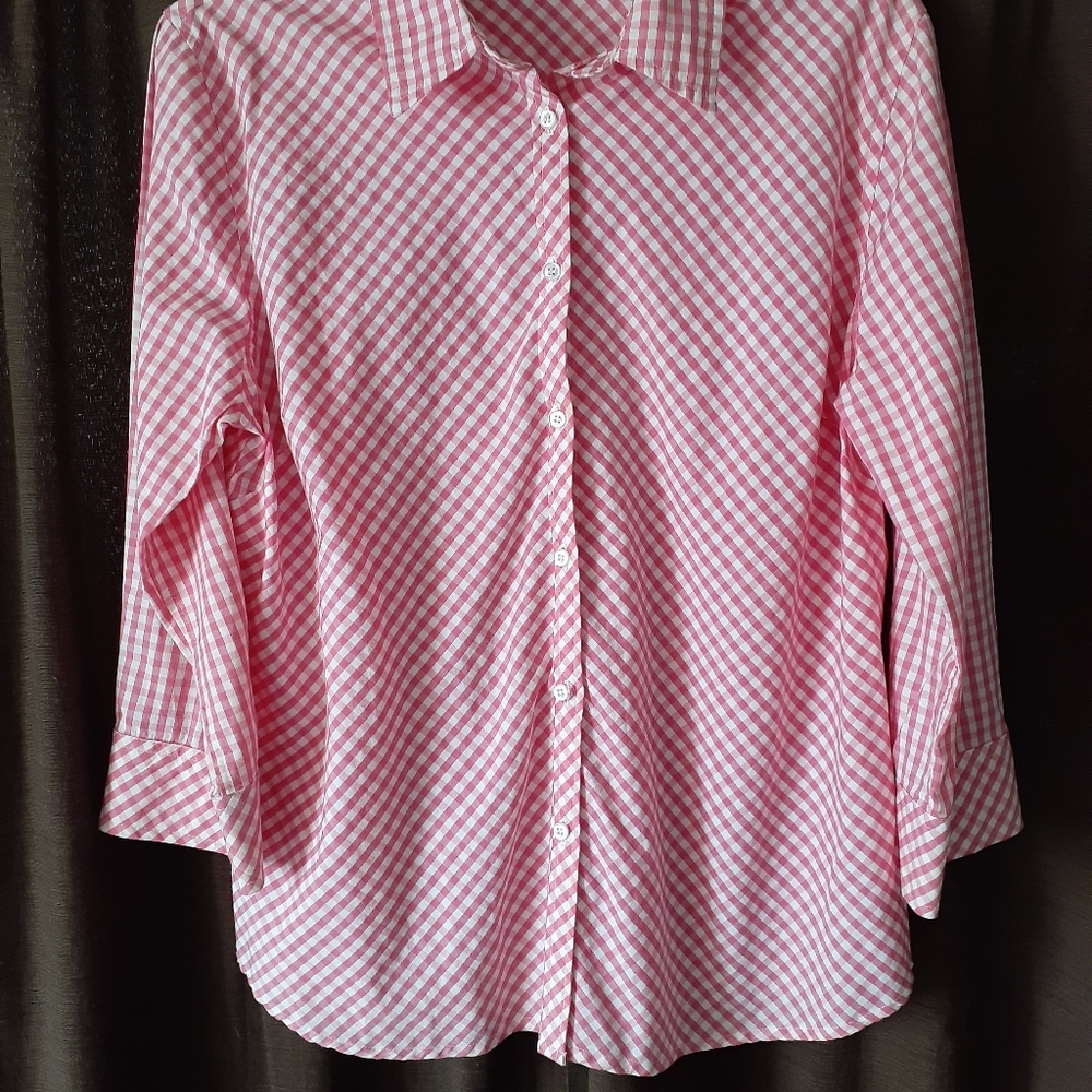 Izod - Picture 2 of 3